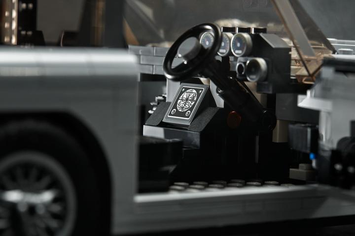 Immagine prodotto LEGO Aston Martin DB5 (10262, LEGO Creator Expert)
