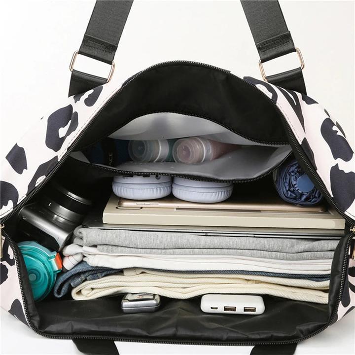 Immagine prodotto Only-Bags.Store Borse da viaggio alla moda Leopard Big Nylon Tote Fitness Gym Weekend Handbags Separazione umida e