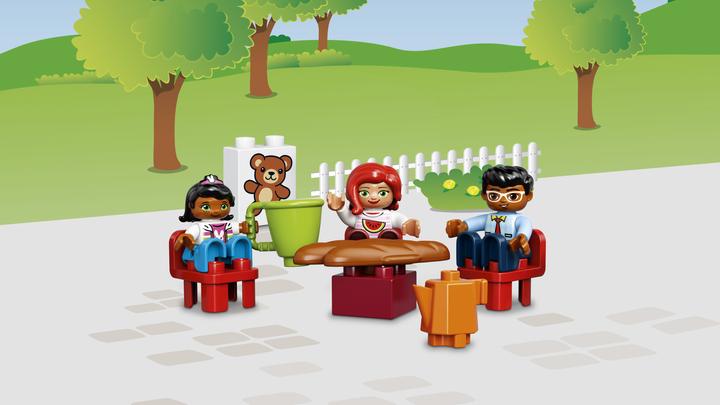 Produktbild LEGO Familienhaus (10835)