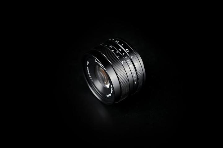 Produktbild 7artisans 50mm F1.8 (Fujifilm X, APS-C / DX)