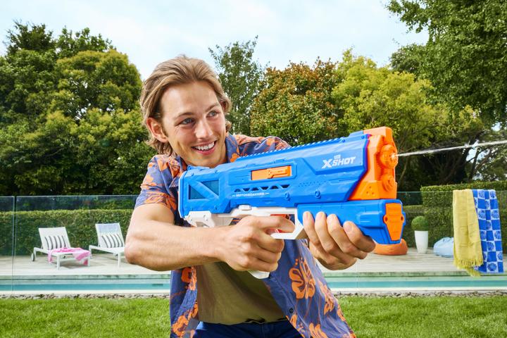Actual product image Xshot Water Hydra Pulse Motor Soaker (Tank Integrated)