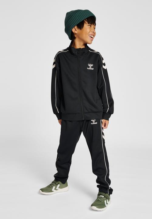 Actual product image hummel Track Tracksuit (140)