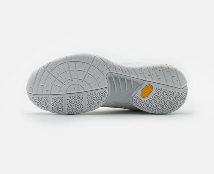 Actual product image hummel Court Professional (36)