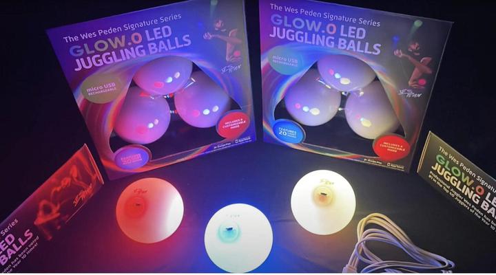Produktbild Spin Balls Jonglier-Ball Set à 3 Stück mit LED