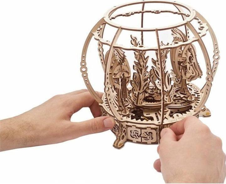 Actual product image Ugears 70155 - Aquarium Wood Model Kit