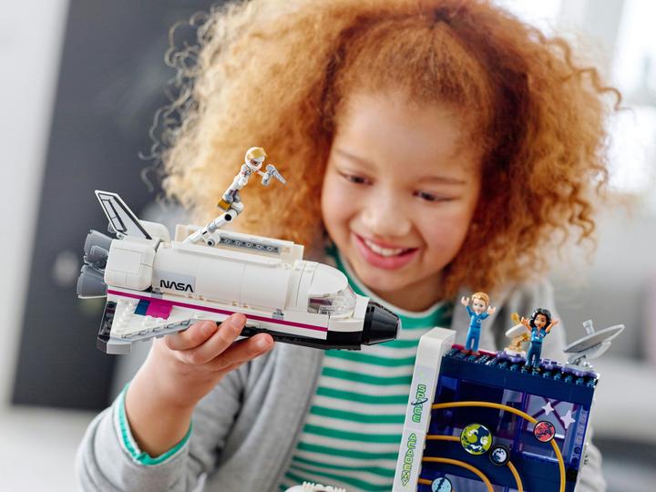 Actual product image LEGO Olivia's Space Academy (41713, LEGO Friends)