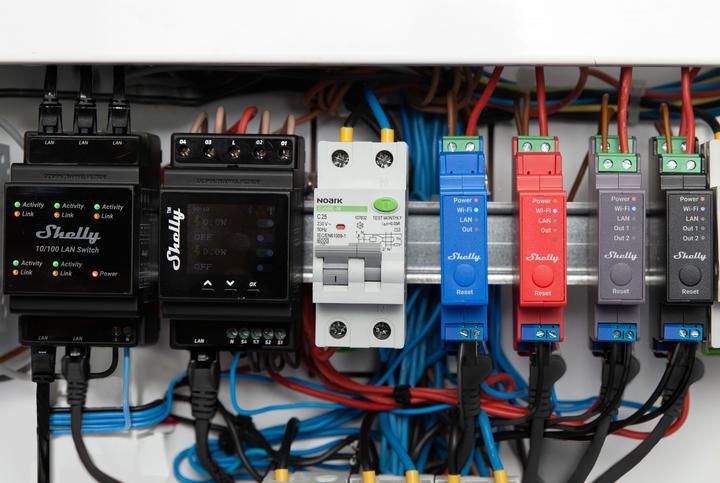 Produktbild Shelly LAN Switch (5 Ports)