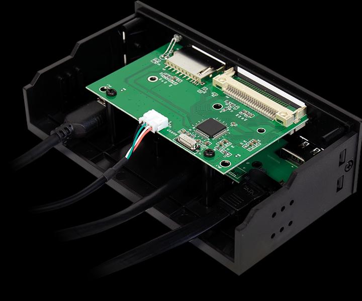 Image du produit LogiLink Multifunktions-Panel (SATA)