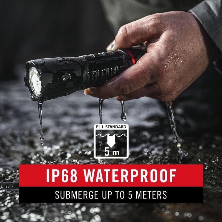 Actual product image Coast PS500R Waterproof Rechargeable Flashlight 740 Lumen (740 lm)