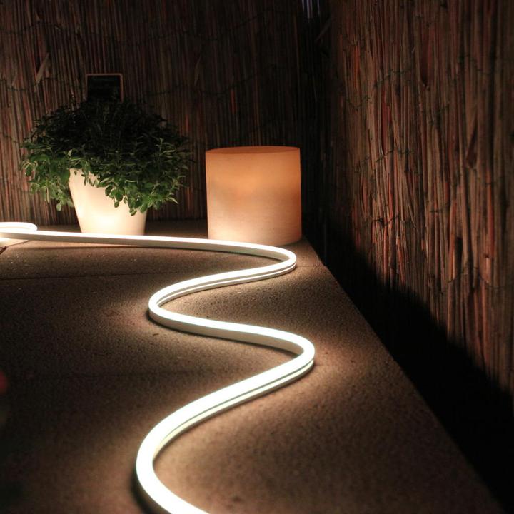 Immagine prodotto Müller Licht LED-Strip da esterno bianco + colore 36W 1200 lm 1800- 6500 K + RGB luce diurna bianco caldo (Bianco caldo, 500 cm, Esterno)