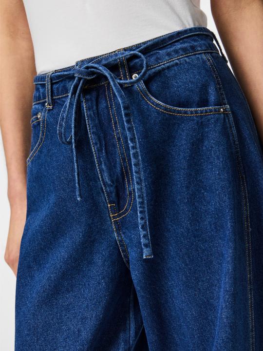 Actual product image Pieces PCFENNA BINDEGÜRTEL Barrel Fit Jeans (M)