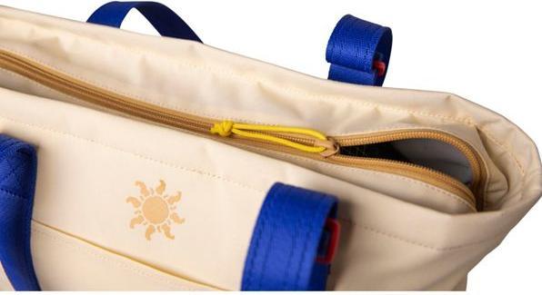 Actual product image Long Weekend Beacon Tote Cream Multicolour (18 l)