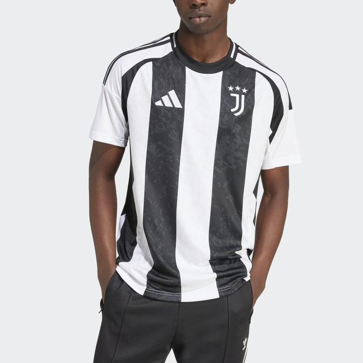 Actual product image adidas Juventus Turin Jersey (M)