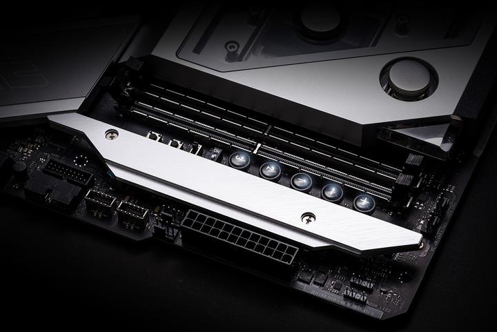 Image du produit AsRock Z690 Aqua OC (LGA 1700, Intel Z690 (DDR5), E-ATX)