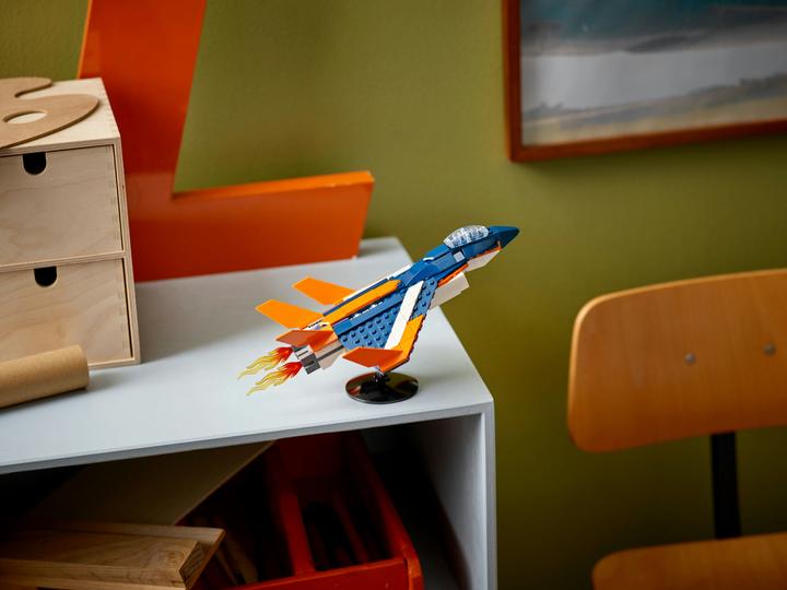 Actual product image LEGO Supersonic jet (31126, LEGO Creator 3-in-1)