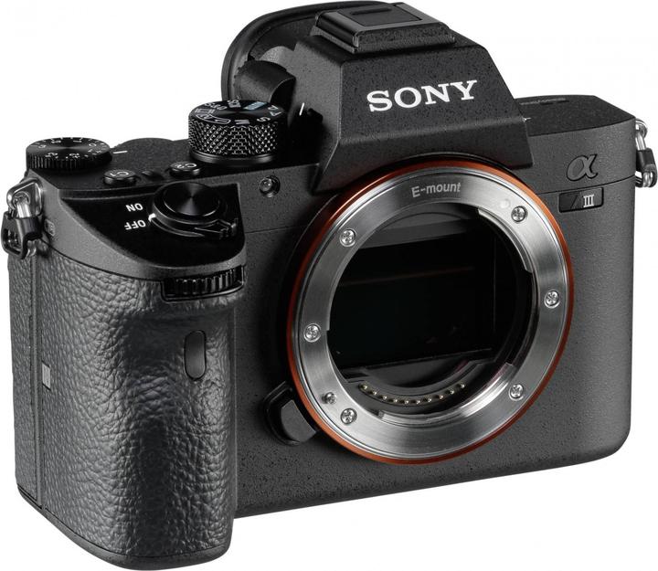 Image du produit Sony Alpha 7 III (24 - 75 mm, 24.20 Mpx, Plein format)