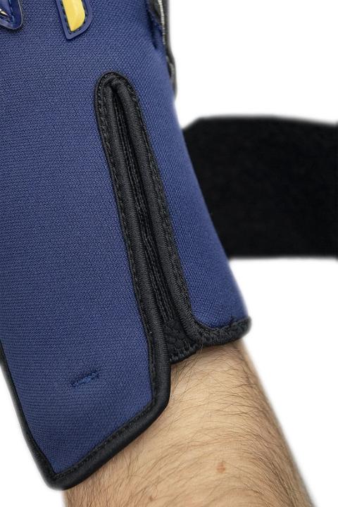 Produktbild Reusch Attrakt Duo Evolution (10)