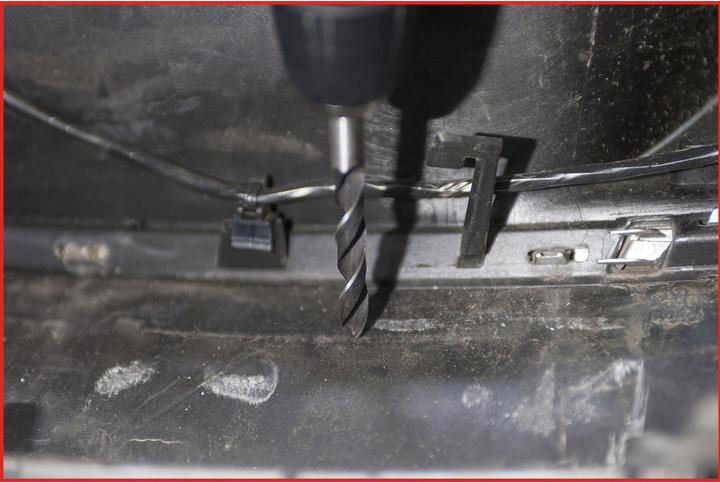 Produktbild KS Tools Lochstanzen-Satz für PDC-Sensoren, 20-tlg.