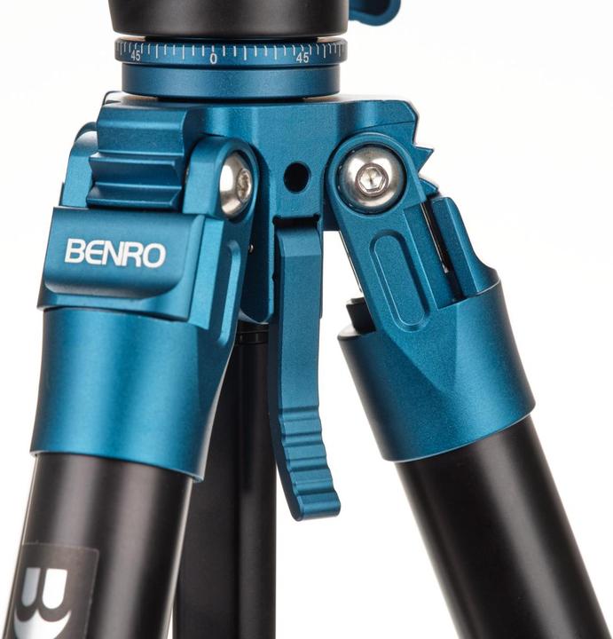 Actual product image Benro TSSL08AN00P SuperSlim Aluminium Tripod Kit (Metal)