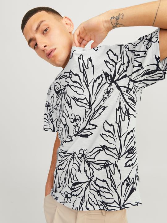 Produktbild Jack & Jones All Over Print Rundhals T-shirt T-shirt (S)