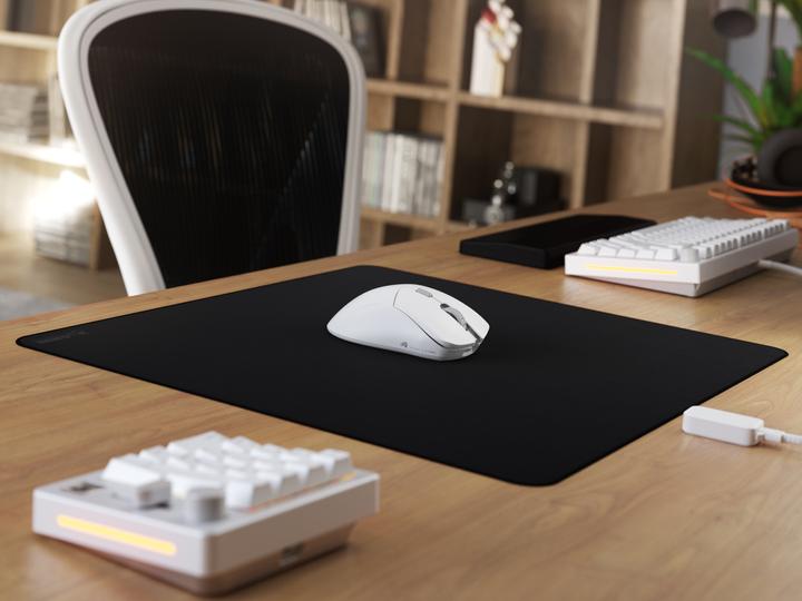 Image du produit Glorious Modèle O 2 PRO sans fil - 4K/8K Polling - Blanc (Filaire)