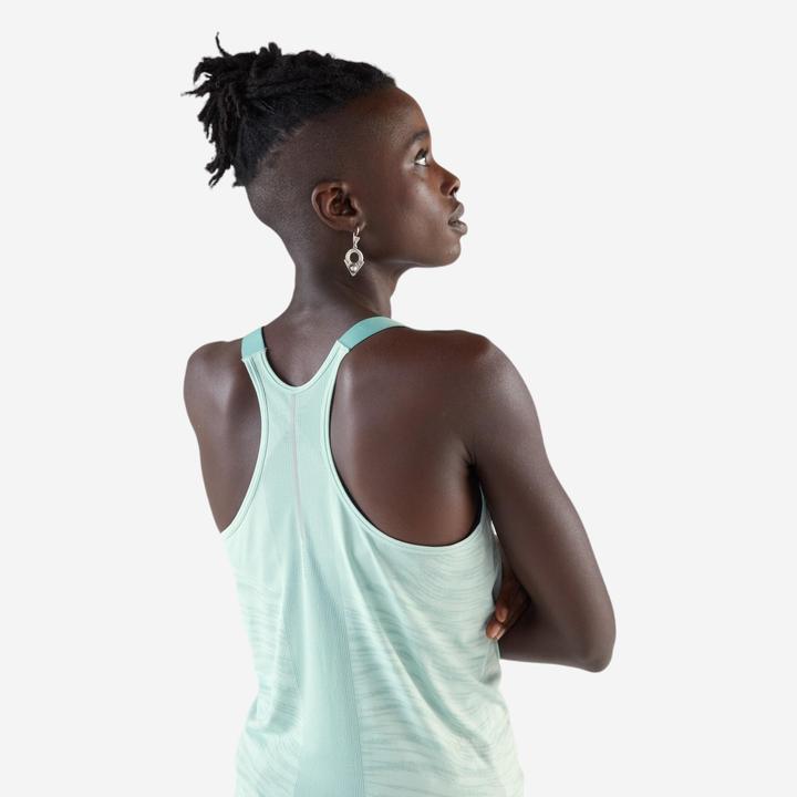 Produktbild Kiprun Run 500 women's running tank top with built-in bra - green (XS)