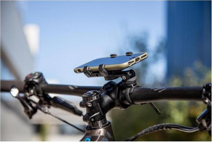 Actual product image Sp Connect Universal Phone Clamp