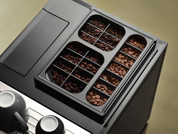 Actual product image Miele CM 7750