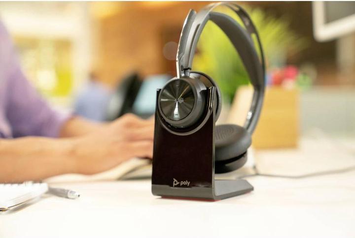 Produktbild Poly Voyager Focus 2 (Kabellos, Kabelgebunden, USB-C)
