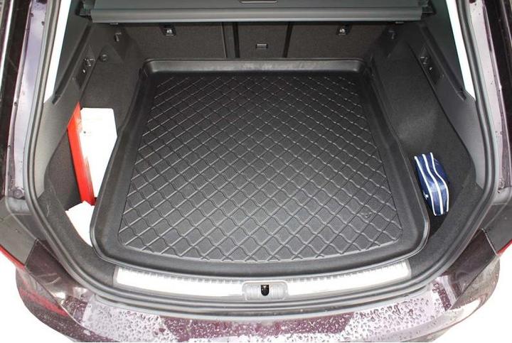 Produktbild Aristar Kofferraumwanne für Seat Leon ST (Kombi) ab 2013 bis heute