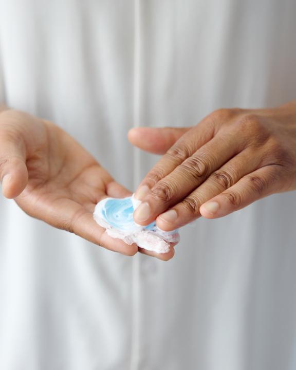 Produktbild NIVEA MEN Sensitive (200 ml, Rasiergel)
