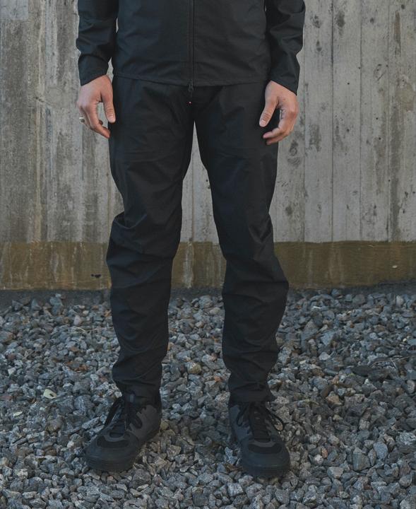Actual product image Poc Motion Rain Pants (M)