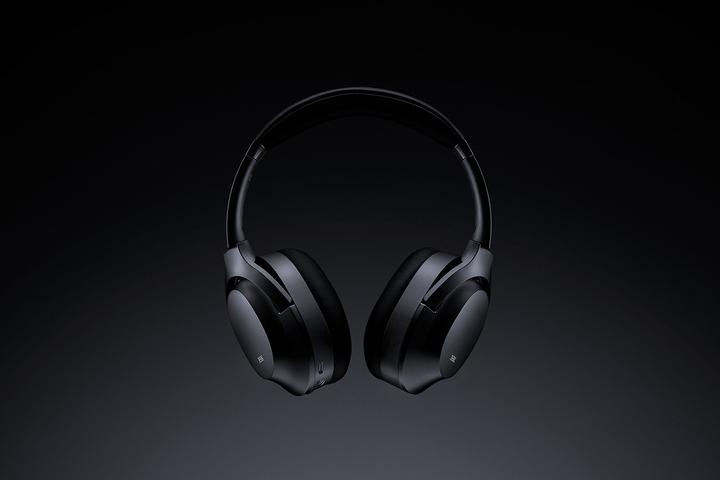 Actual product image Razer Opus (Wireless, Cable)