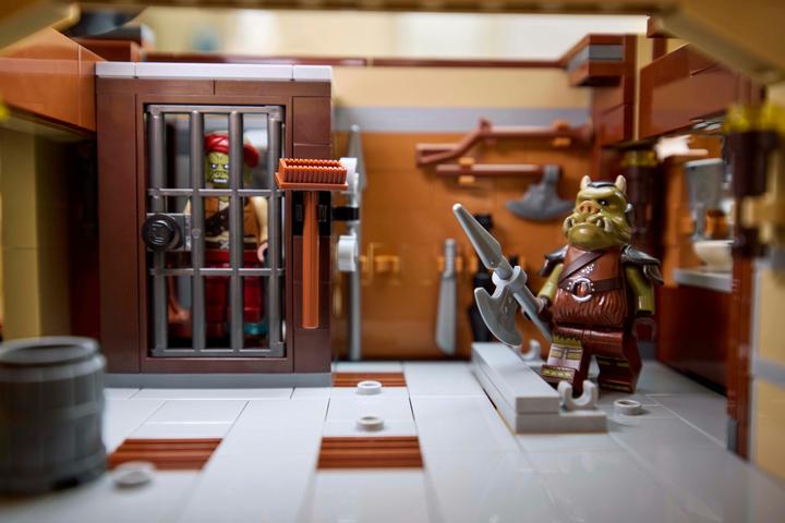 Actual product image LEGO Jabba's sailing barge (75397, LEGO Rare Sets, LEGO Star Wars)