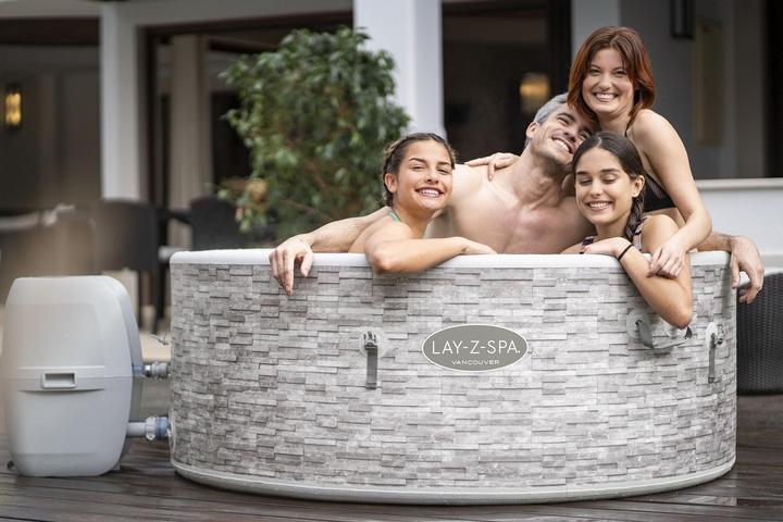 Produktbild Bestway Aufblasbarer Whirlpool LAY-Z-SPA Vancouver AirJet Plus mit Multifunktionspumpe, 140 Luft (5 Pers.)