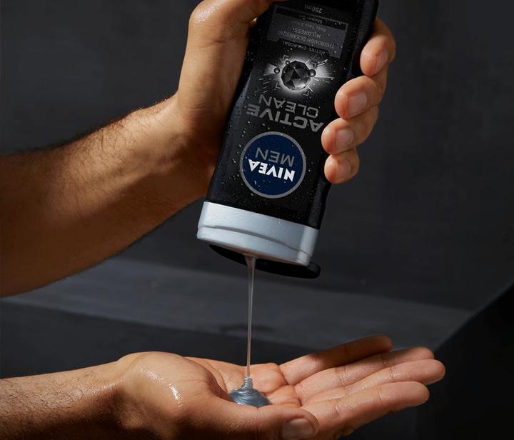 Actual product image NIVEA Men Active Clean (250 ml, Liquid shampoo)