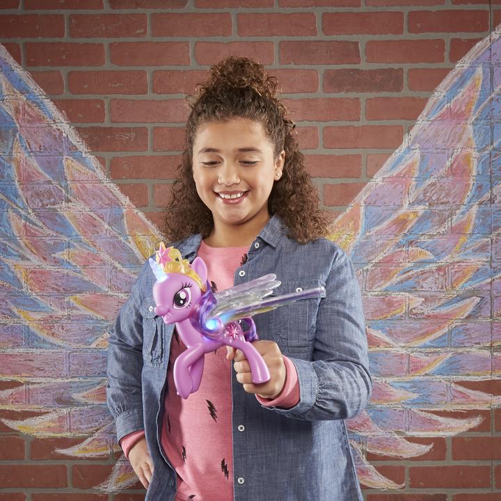 Produktbild My Little Pony Regenbogenflügel Twilight Sparkle