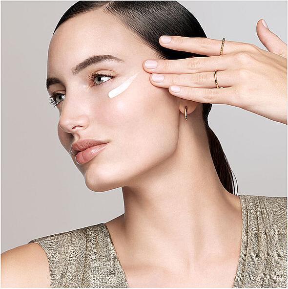 Image du produit Lancaster Crème liftante pour les yeux Golden Lift (Crème, 15 ml, Jour + nuit)