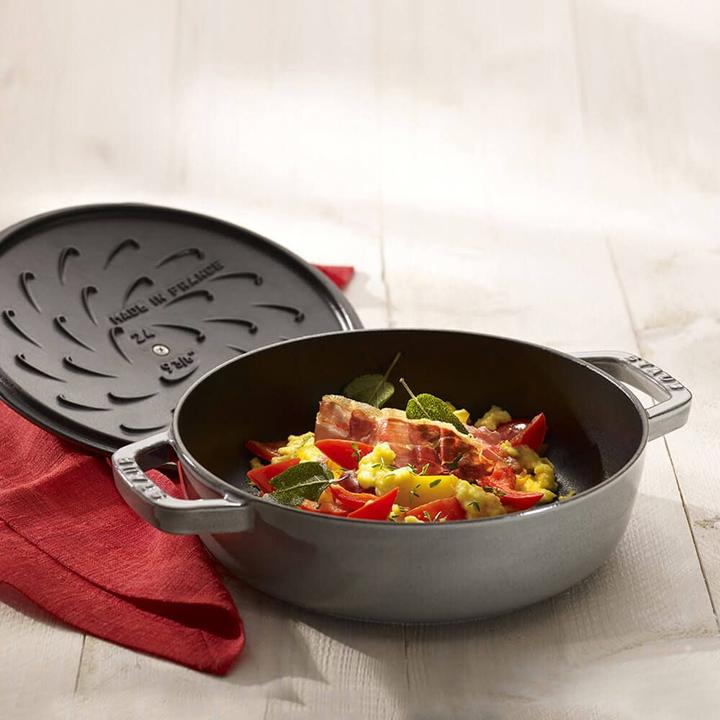 Actual product image Staub Braiser (28 cm, Casserole + Stewpot, Cast iron)