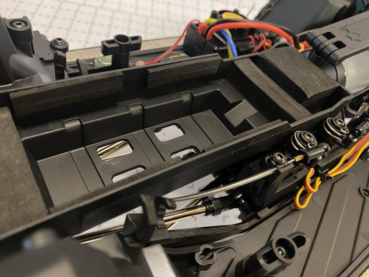 Actual product image DF-Models DF-4S Pro Crawler (ARR Almost Ready to Run)