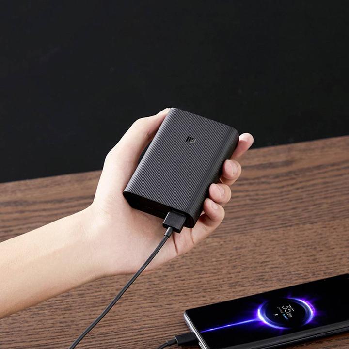 Productafbeelding Xiaomi Mi 3 Ultra Compact (10000 mAh, 22.50 W, 37 Wh)