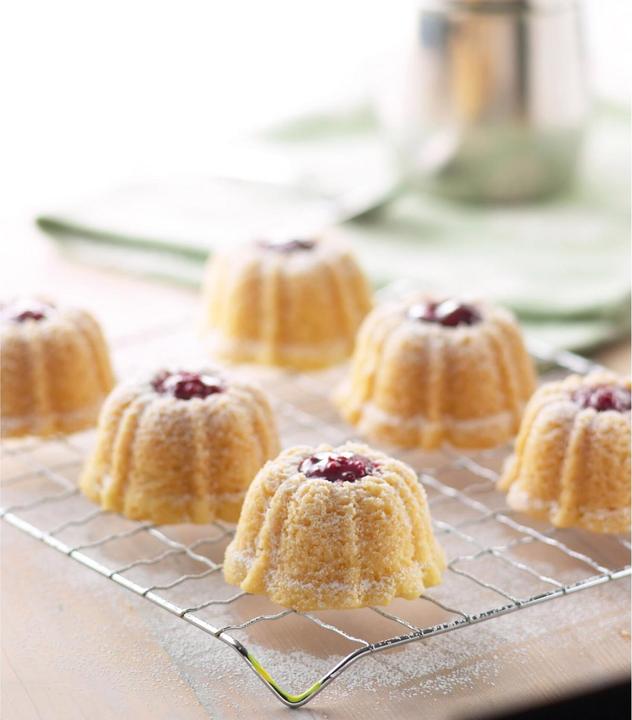 Produktbild Nordic Ware Pro Cast Bundt Browniepfanne