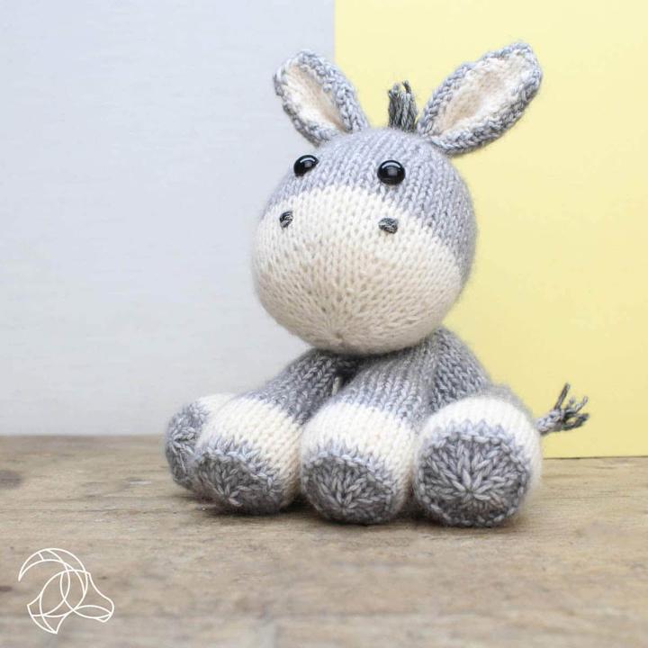 Actual product image Hardicraft Elmar Donkey - Knitting set
