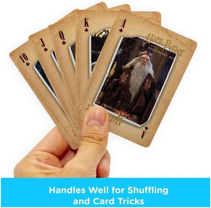 Produktbild Aquarius HARRY POTTER - A l'école des Sorciers - Jeu de cartes (Englisch)