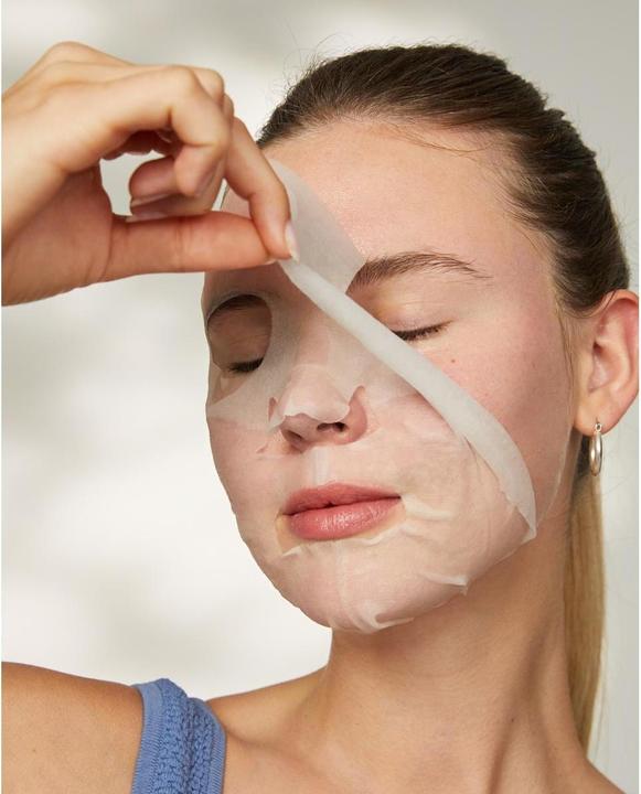 Actual product image NIVEA Hydration Boost Cloth Mask Btl (204 ml)