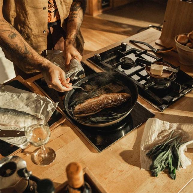 Produktbild Fiskars PAN FRYING FF 28M CERAMIC COATED 1072312 (28 cm, Bratpfanne, Edelstahl)