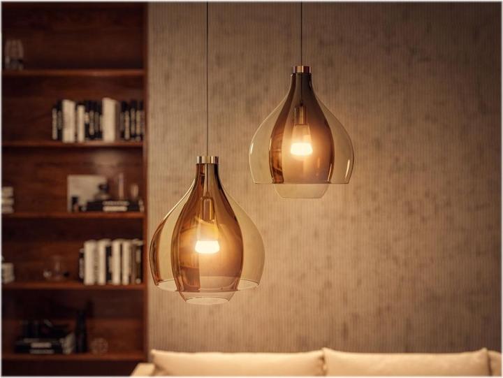 Actual product image Philips Hue White Ambiance (E27, 8 W, 1100 lm, 1 x, F)