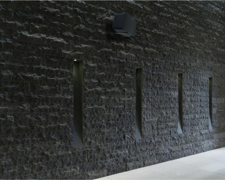 Actual product image Flexson Sonos Five/Play:5 wall mount (1 pcs., Wall installation, Tiltable, Pivoting)