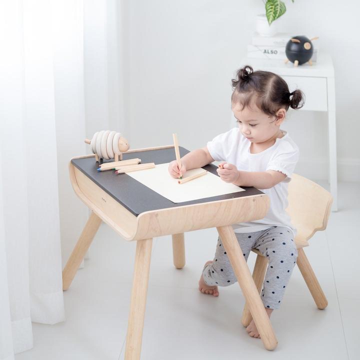 Immagine prodotto Plantoys Tavolo e sedia (Tavolo per bambini)