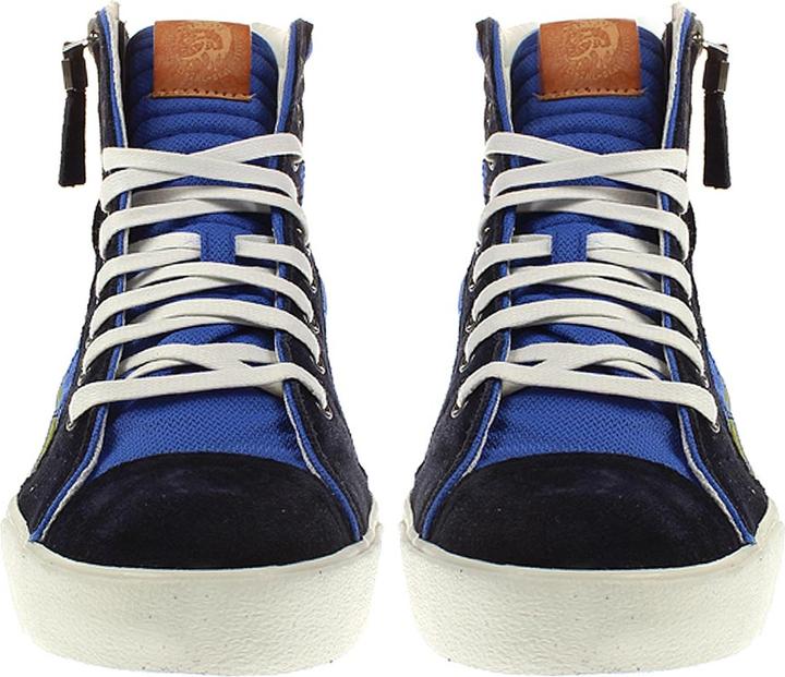 Actual product image Diesel D-String Plus (40)